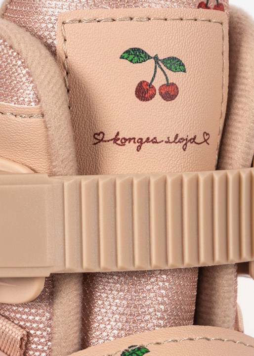 Konges Sløjd rolki regulowane Light Up Roller Skates wiśniowy róż detal logo