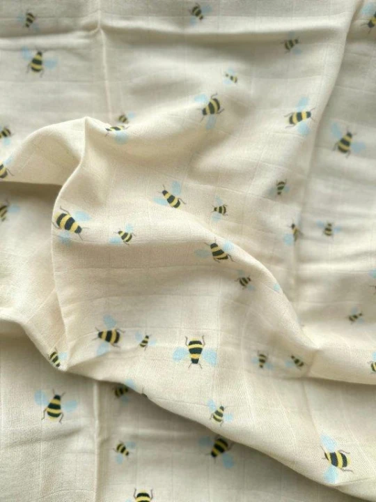 vanilla copenhagen muslinowe pieluszki honeybee 70x70 wzor pszczolki