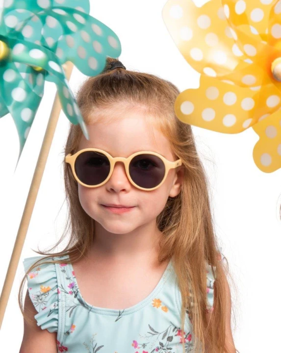 dooky-okulary-przeciwsloneczne-bali-junior-cappucino-na-dziecku-lato-1