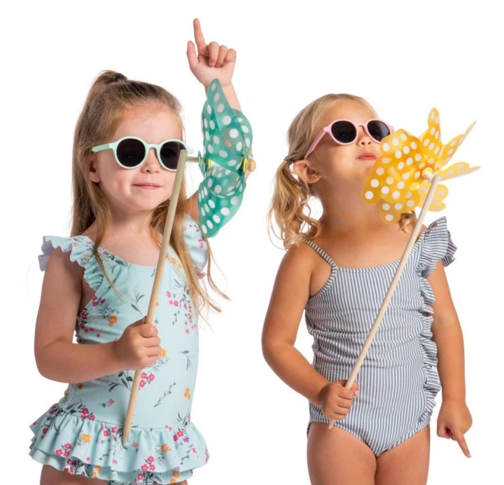 dooky-okulary-przeciwsloneczne-bali-junior-mint-dzieci-stylizacja