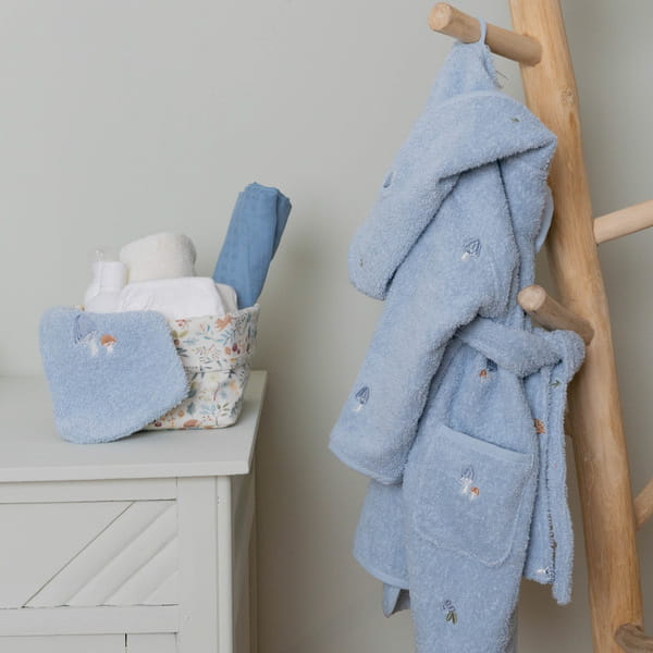 Otulacz muślinowy jeansowy niebieski po złożeniu