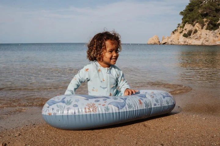 Pontonik do pływania Ocean World przy dziecku