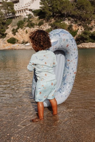 Pontonik do pływania Ocean World przy dziecku w basenie