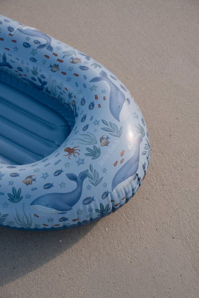 Pontonik do pływania Ocean World od środka