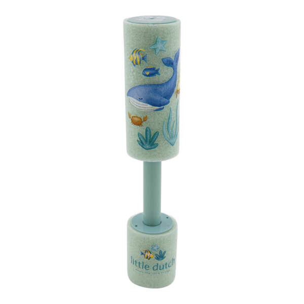 Piankowy pistolet na wodę Ocean World na białym tle