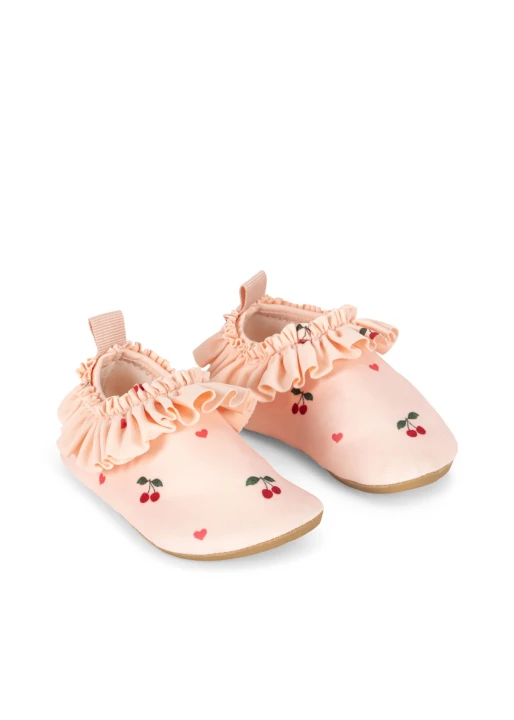 konges-slojd-merle-frill-cherry-coeur-rose-buty-do-wody-para