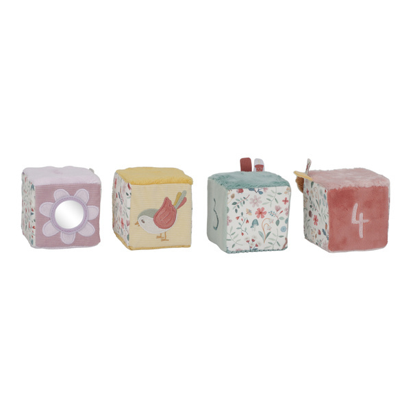 miekkie-kostki-aktywizujace-fairy-garden-little-dutch-tyl