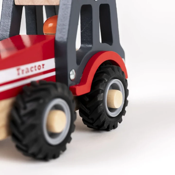 czerwony-traktor-egmont-toys-detal-kabiny