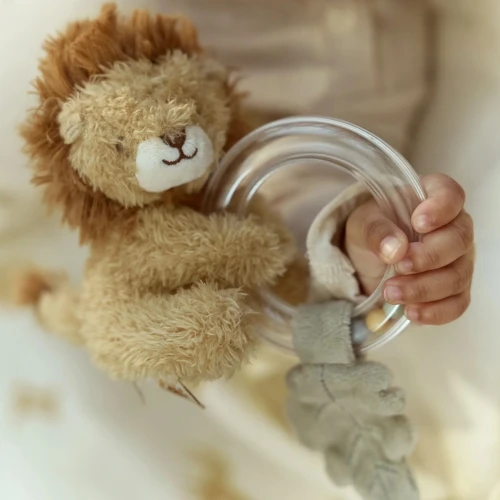 0034440_ring-rattle-lion-yellow-ld8314-1-shopify-square.webp