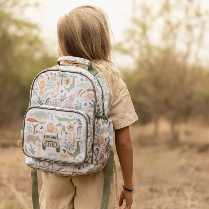 0034775_backpack-white-35-cm-ld4920-3-shopify-square1.webp