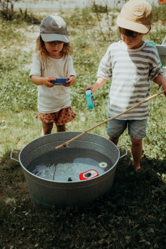 aparat-cyfrowy-wodoodporny-kidycam-niebieski-uzycie-1