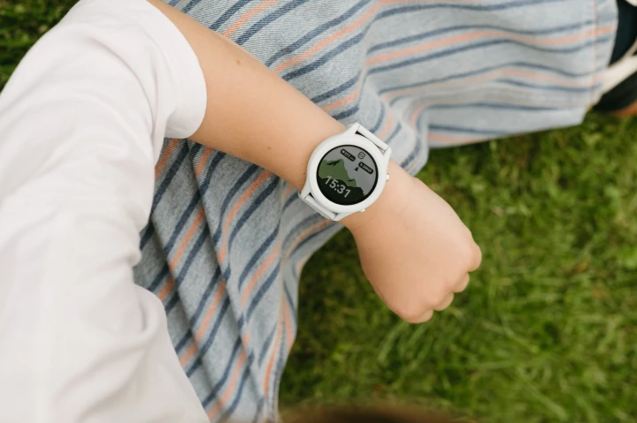 kidywolf-k-watch-green-smartwatch-dla-dzieci-na-rece
