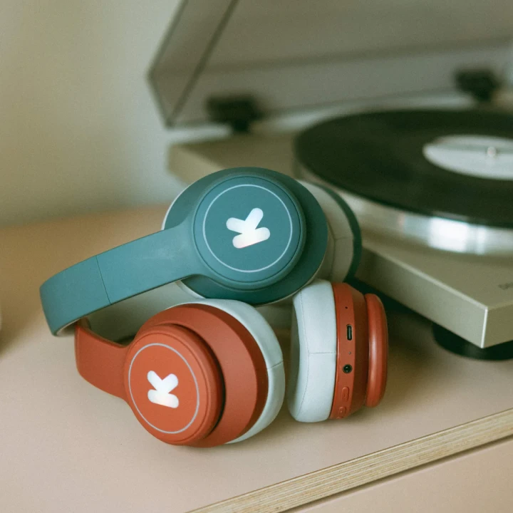 KIDYWOLF-K-EARS-Blue-sluchawki-bluetooth-dla-dzieci-warianty-kolorow