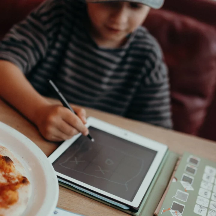 KIDYDRAW-MINI rysowanie z karty edukacyjnej