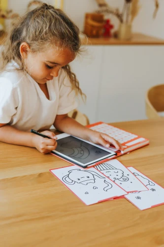 KIDYDRAW MINI Kawaii – kreatywny tablet LCD z rysikiem dla dzieci od 4 lat