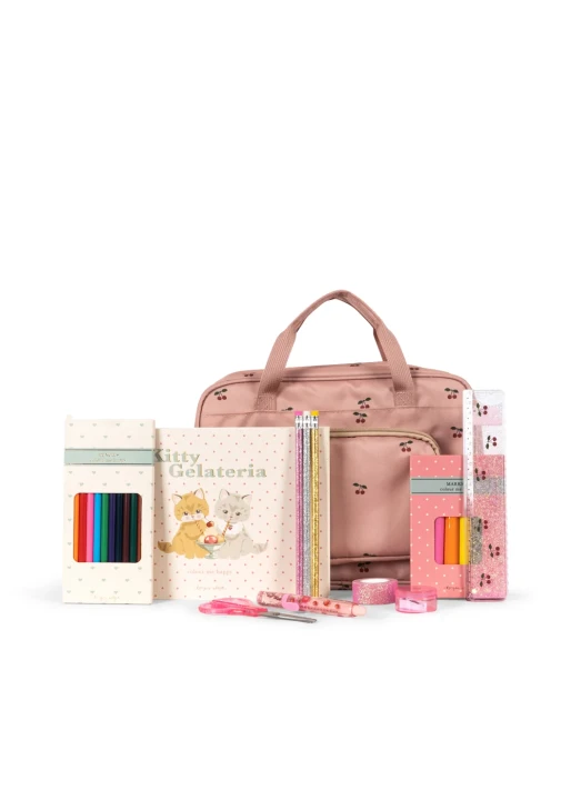 Konges Sløjd Holiday Essentials Bag Cherry podróżny zestaw kreatywny dla dzieci
