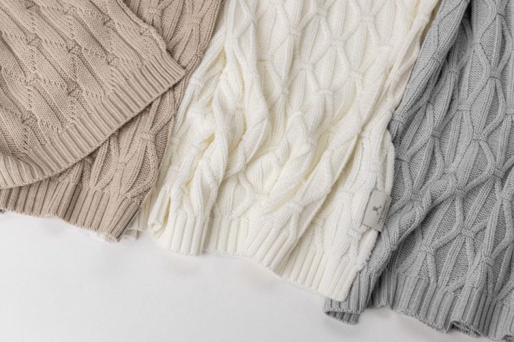 kocyk-merino-wave-warm-beige-detal