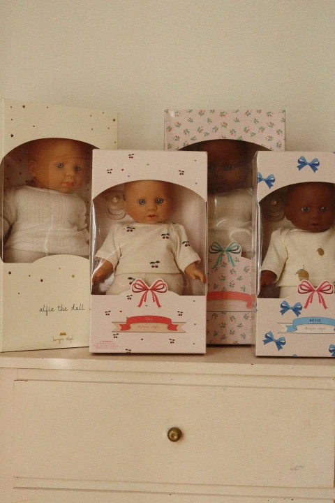 Konges Sløjd Billie The Doll Multi opakowanie wśród lalek