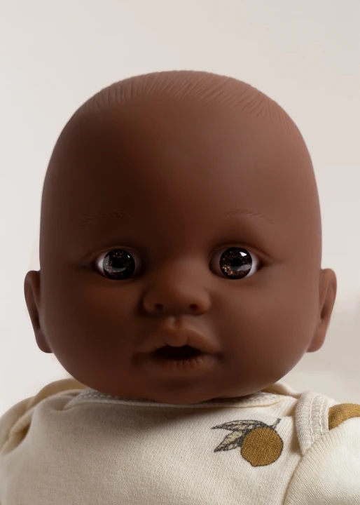 Konges Sløjd Billie The Doll Multi detal twarzy lalki